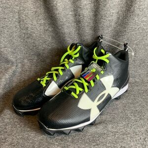 NEW Under Armour 1286600-001 UA Armour Crusher RM Football Cleats Size 16. Men